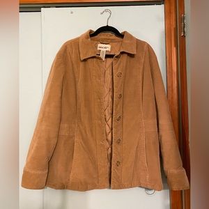 Corduroy looking jacket. Cotton shell. Quilting inner detail